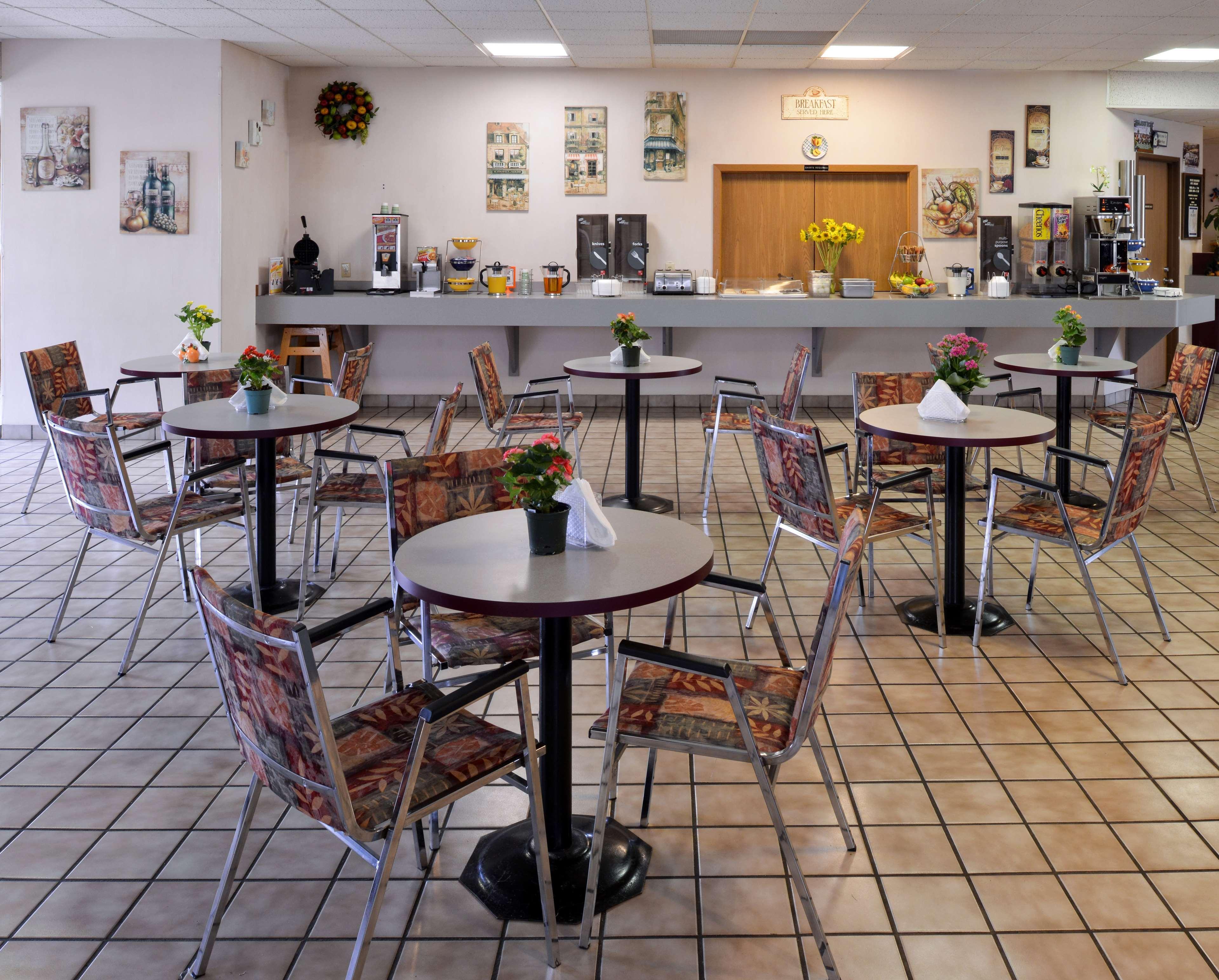 America'S Best Value Inn La Crosse Exterior foto