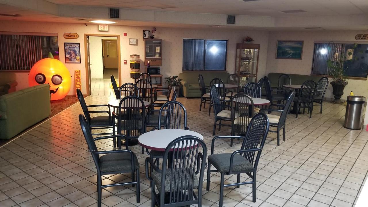 America'S Best Value Inn La Crosse Exterior foto